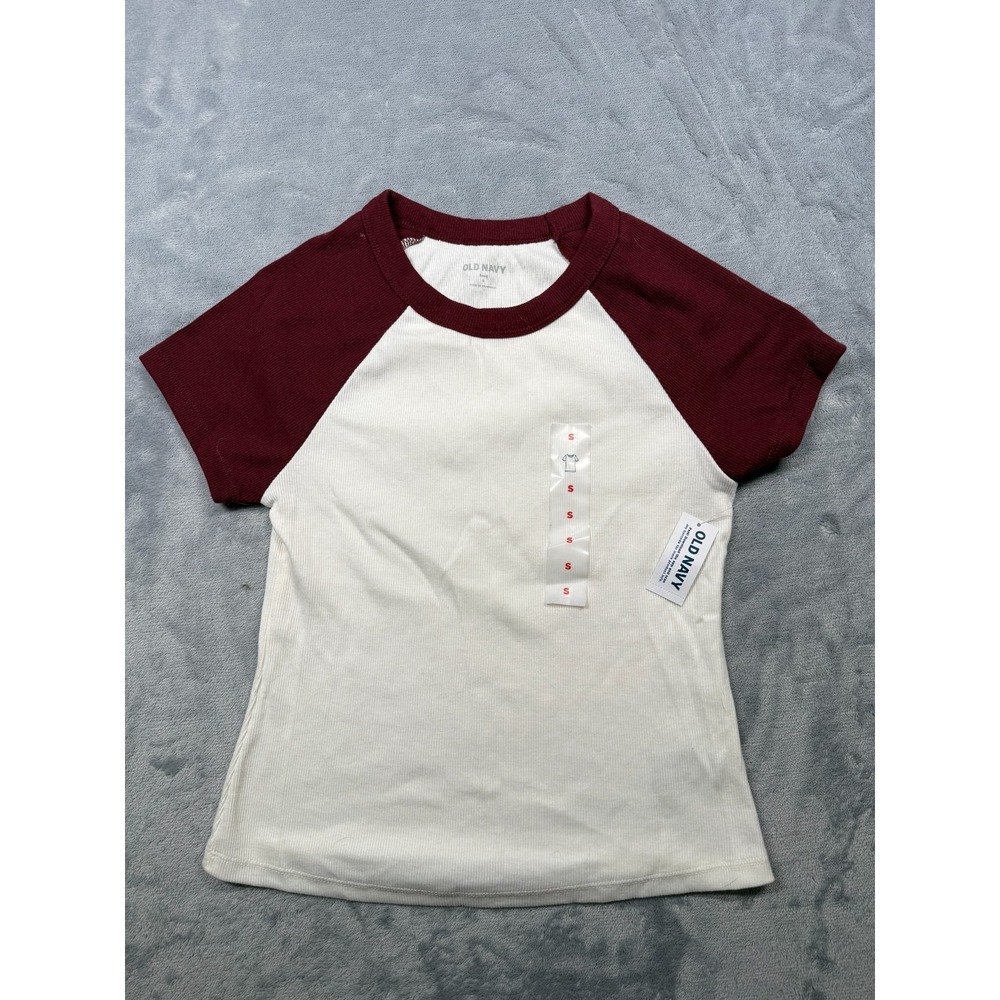 Old Navy Snug T-Shirt Youth Kids Small Red White Stretch Everyday Wear Crew Neck
